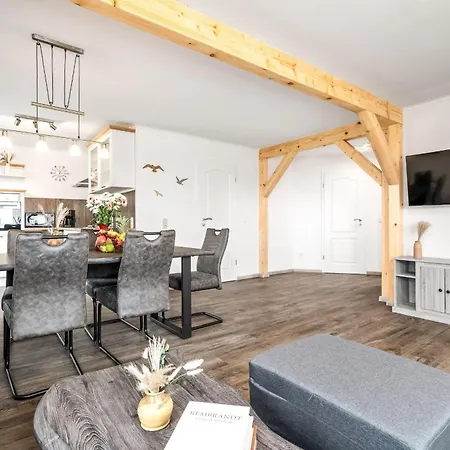 Ferienhaus-alt-gaarz Holiday home *