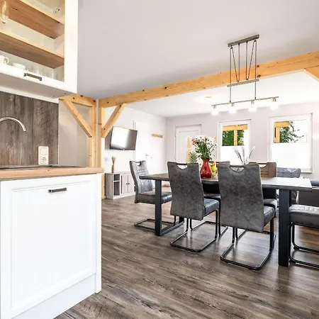 Ferienhaus-alt-gaarz Holiday home *