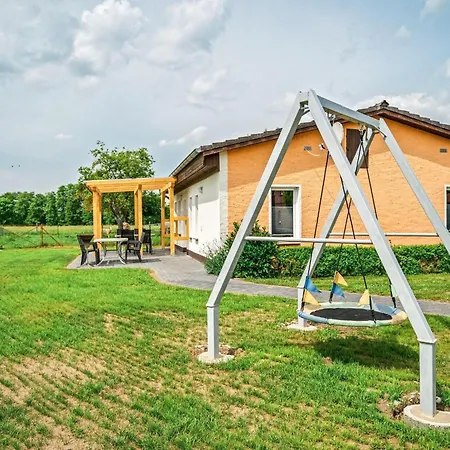 Ferienhaus-alt-gaarz Larz