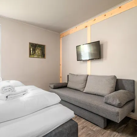Holiday home Ferienhaus-alt-gaarz *